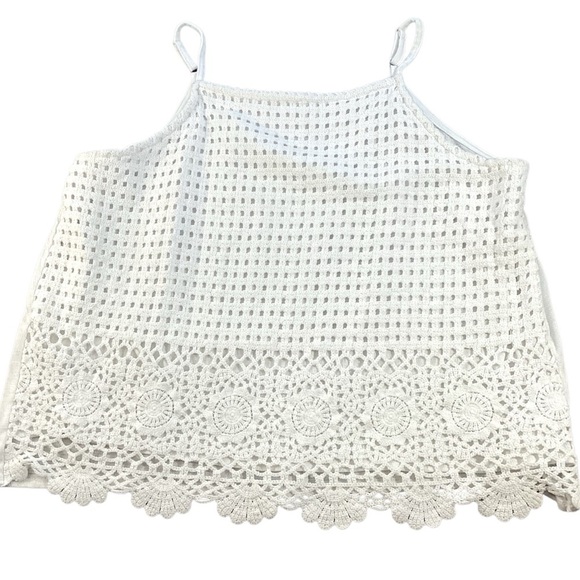 Maurices Plus Size Floral Crochet Front Tank Top, White - Size 2X - Picture 10 of 10